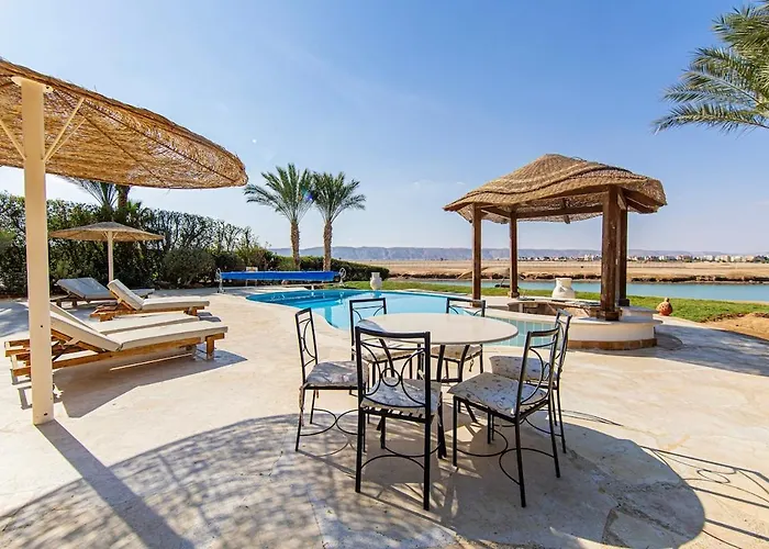 Stunning With Private Heatable Pool * Hurghada